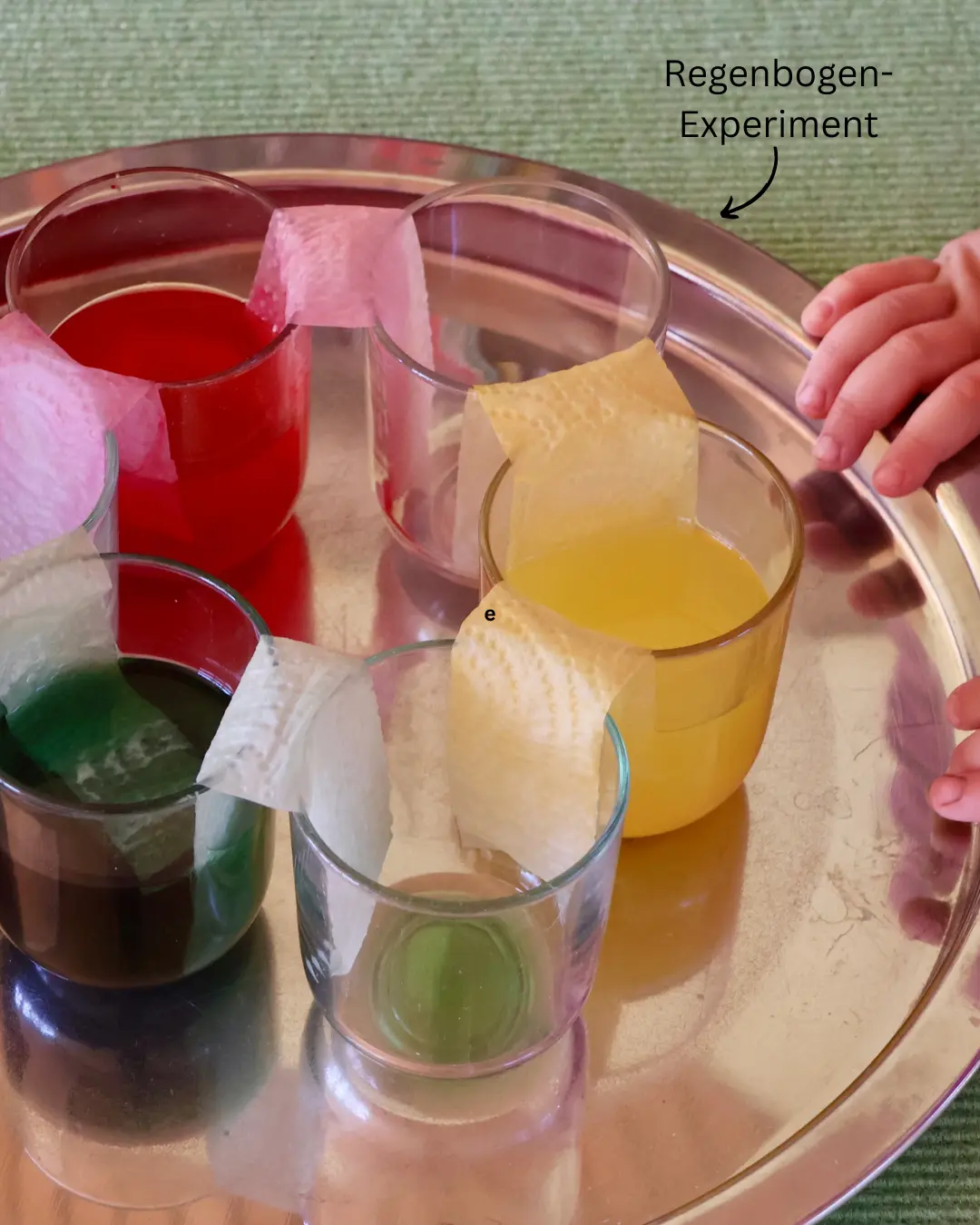 Spielkiste Schlins Regenbogen Experiment